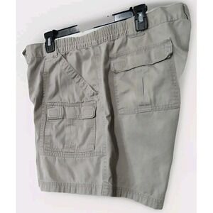Windham Pointe Cargo Shorts Men's Size 40 Comfort Waistband Boating Pockets  Tan